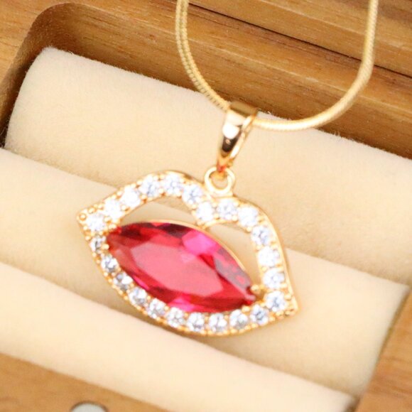"Rose Gold Lips Pendant with Red Stone – Bold & Stylish, XPPT1206 - Picture 14 of 14